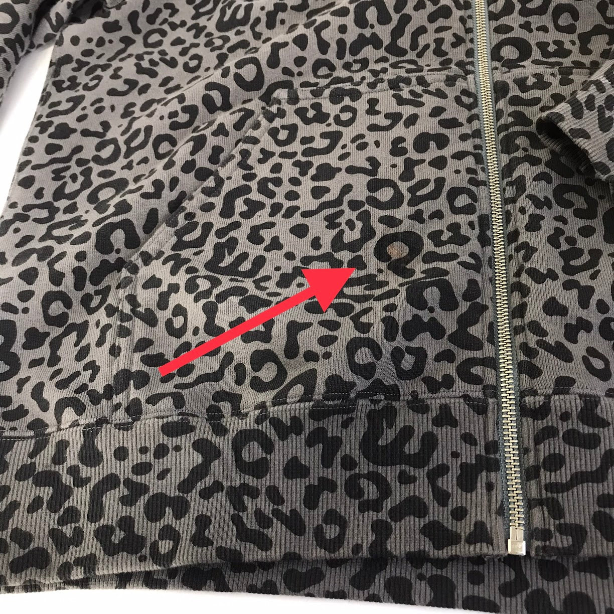BlackEyePatch | ブラックアイパッチ SMALL OG LEOPARD ZIP HOODIE ジップパーカー パーカー レオパード柄 グレー サイズ：L【倉吉店】