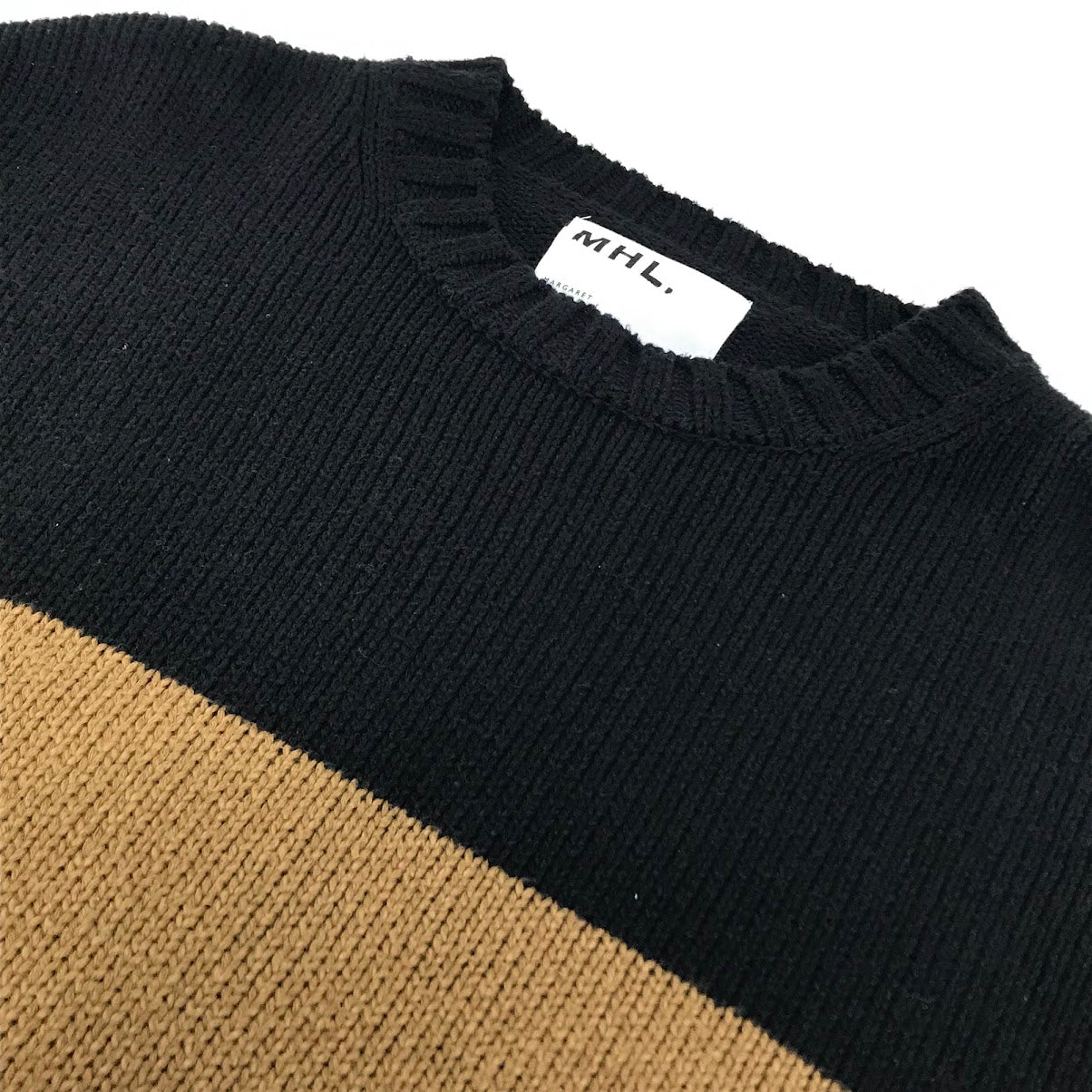 MHL | エムエイチエル 配色ニット セーター 596-9260505 ブラック サイズ：L【倉吉店】