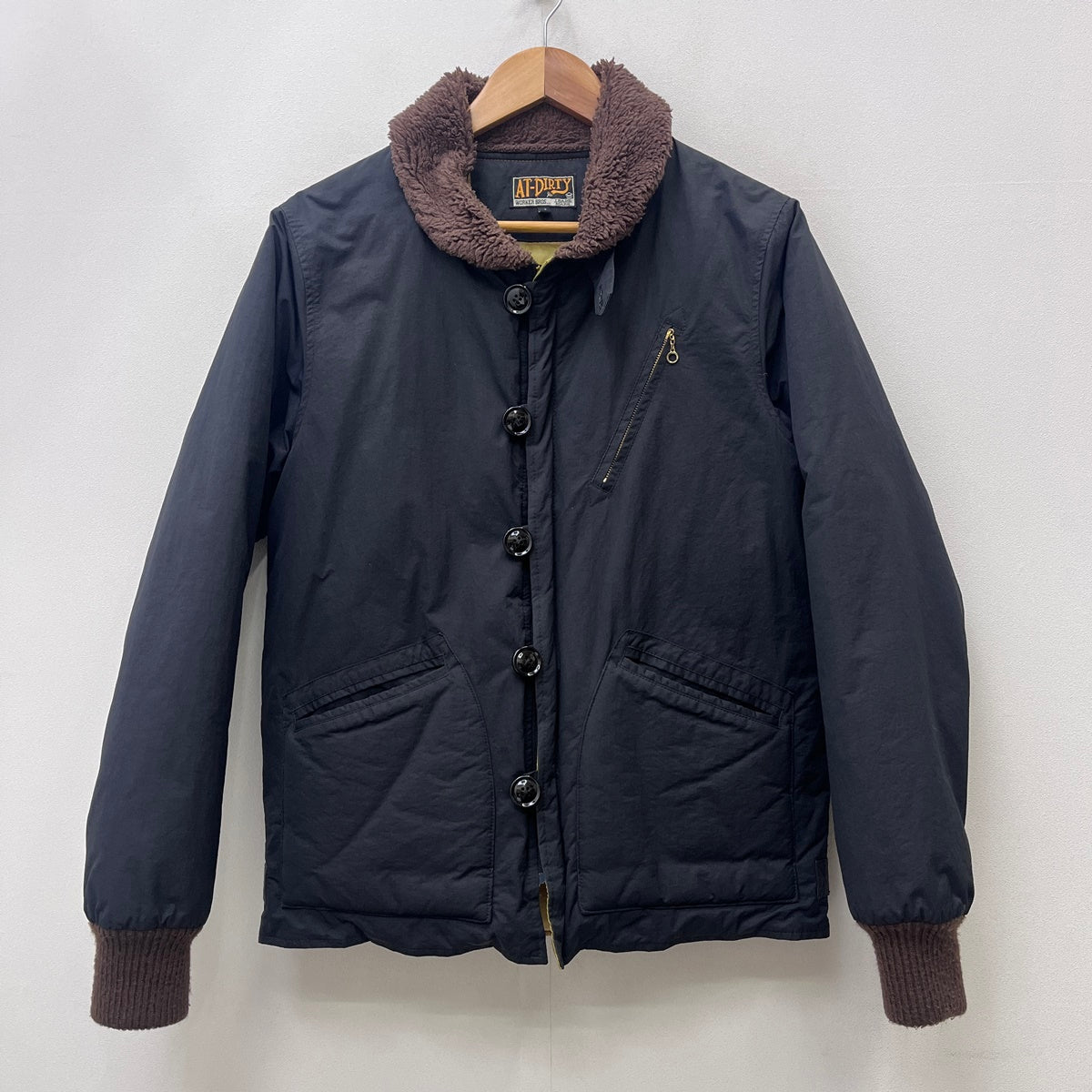 AT DIRTY | アットダーティー DECK DOWN JACKET ダウンジャケット NOM-160 CKS1015 ブラック サイズ：M【加古川店】