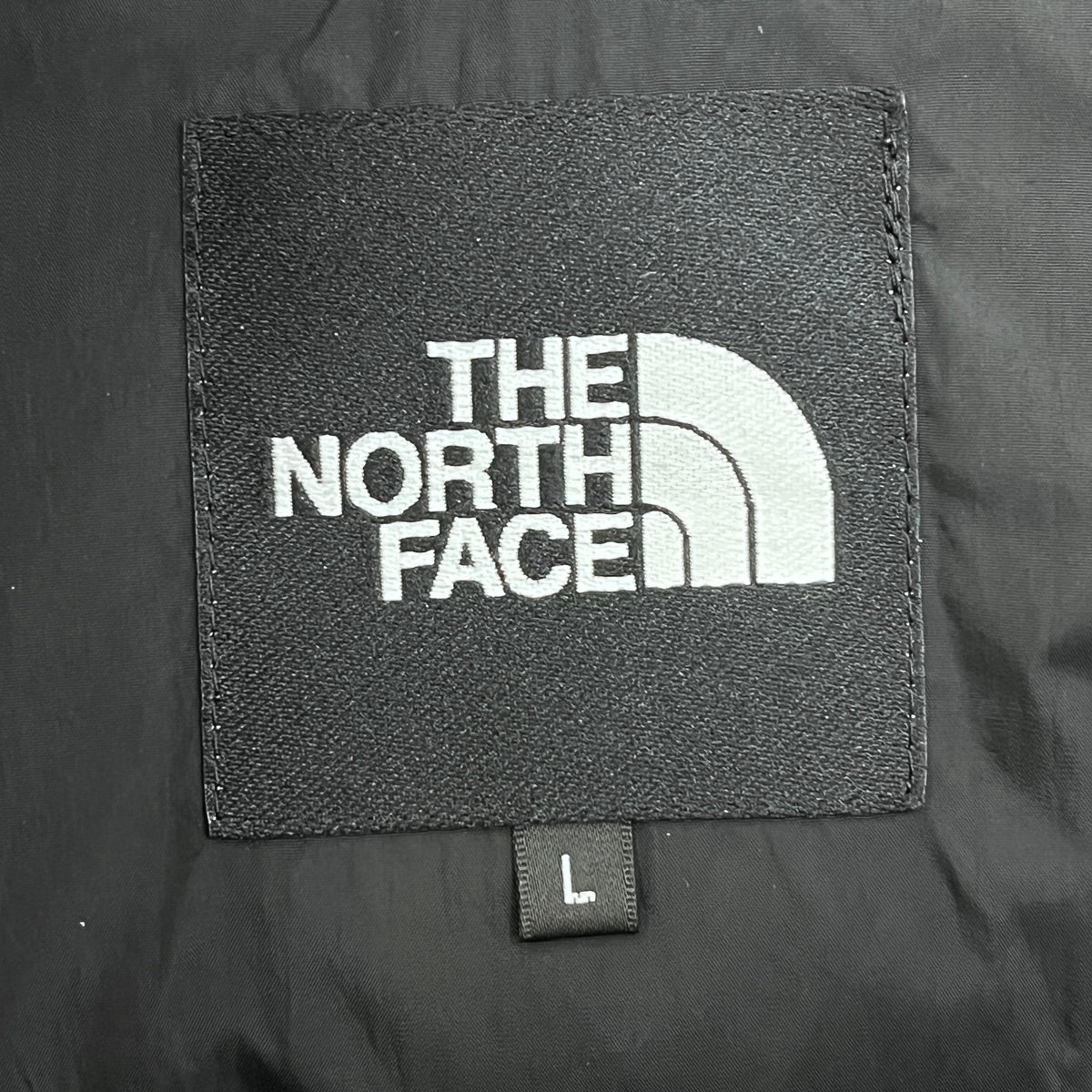 THE NORTH FACE | ザ・ノースフェイス Short Nuptse Jacket ダウンジャケット NDW92335 ブラック サイズ：L【加古川店】
