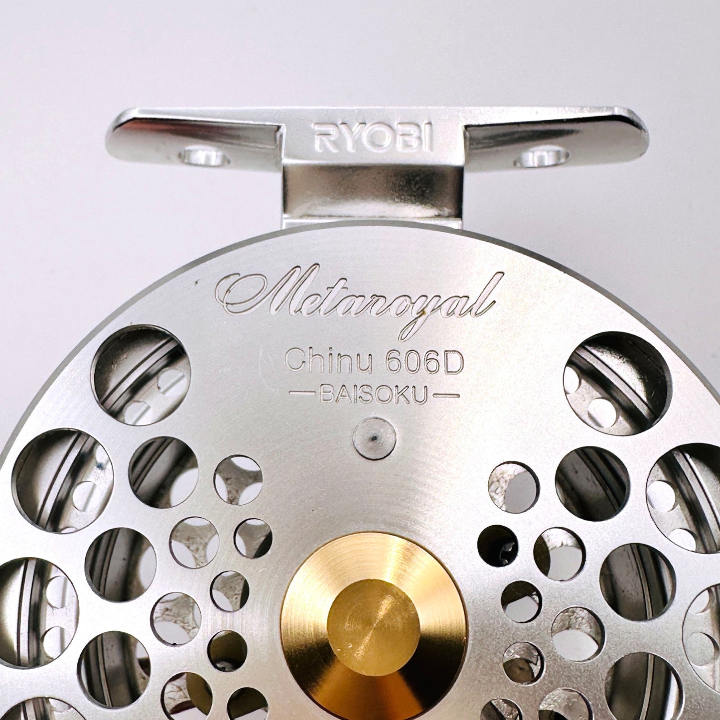 【フィッシング/釣り/釣具/リール】 【その他】 RYOBI リョービ タイコリール メタロイヤル チヌ 606D【倉吉店】