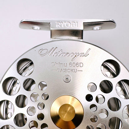 【フィッシング/釣り/釣具/リール】 【その他】 RYOBI リョービ タイコリール メタロイヤル チヌ 606D【倉吉店】