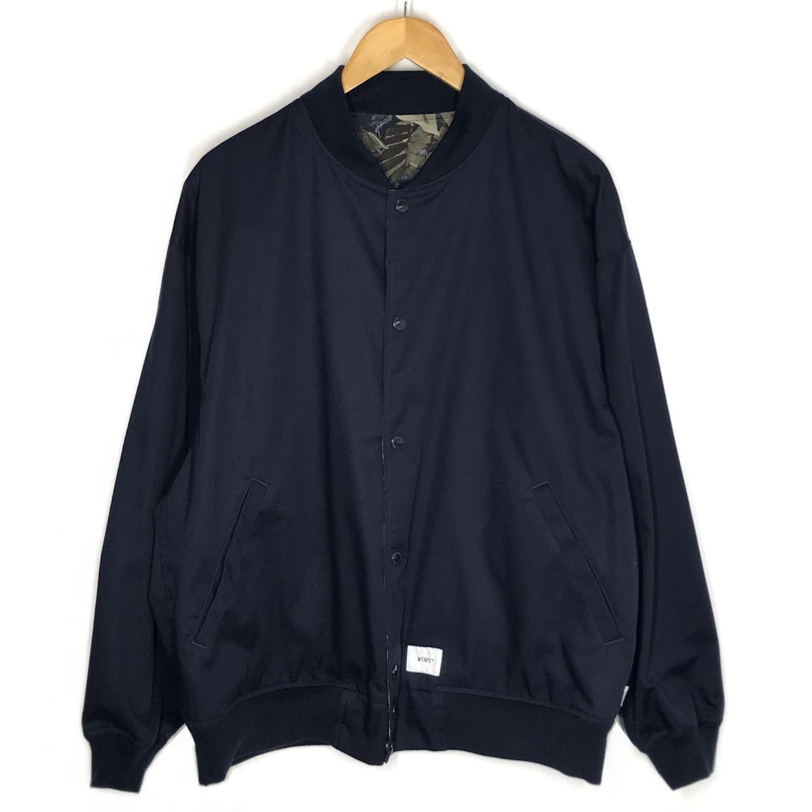 W)TAPS | ダブルタップス 24SS TEAM / JACKET / CTPL. TWILL. PRTC. リバーシブル ブルゾン 241WVDT-JKM01 ネイビー×総柄 サイズ：3【倉吉店】