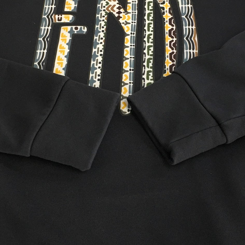 FENDI | フェンディ ロゴプリント プルオーバーパーカー パーカー FAF595AE8I ブラック サイズ：L【倉吉店】