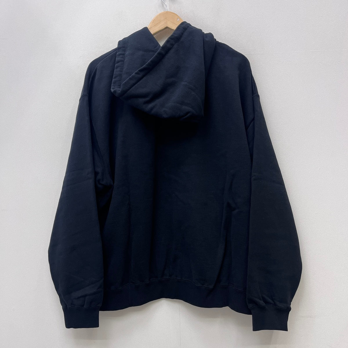 X-LARGE | エクストララージ STANDARD LOGO ZIP HOODED パーカー 101233012009 ブラック サイズ：XL【加古川店】