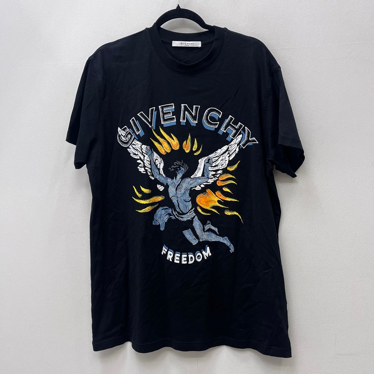 GIVENCHY | ジバンシィ 半袖Ｔシャツ BM70RW3002 ブラック サイズ：XS【加古川店】