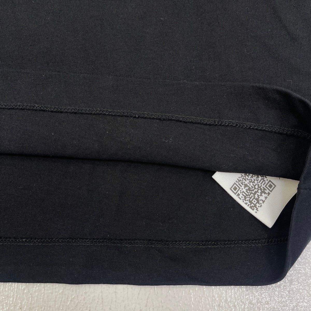 AMI | アミ 長袖Ｔシャツ UTS205.726 ブラック サイズ：S【加古川店】