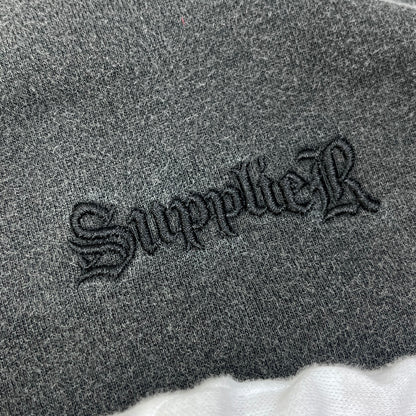 SUPPLIER | サプライヤー studs cross zip hoodie black パーカー ブラック サイズ：L【加古川店】