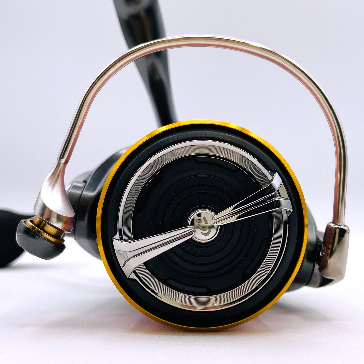 【フィッシング/釣り/釣具/リール】 【スピニングリール】Daiwa | ダイワ 18 BLAST LT4000-CXH ブラスト