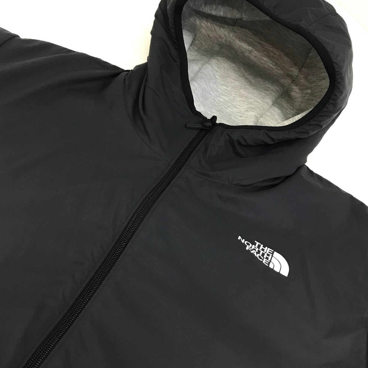 THE NORTH FACE | ザ・ノースフェイス Reversible Tech Air Hoodie リバーシブルテックエアーフーディ ナイロンジャケット NT62289 ブラック/グレー サイズ：L【倉吉店】