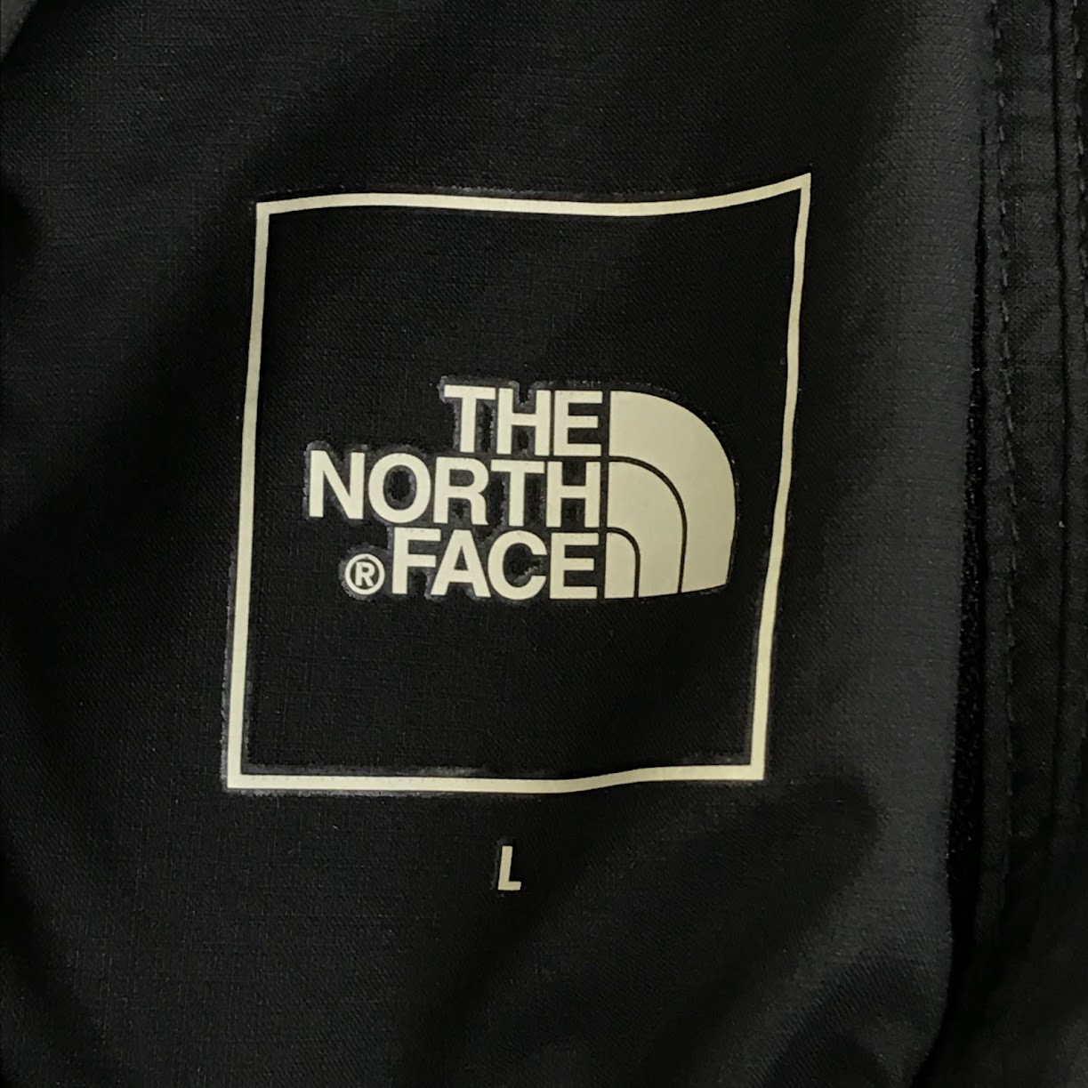THE NORTH FACE | ザ・ノースフェイス Reversible Tech Air Hoodie リバーシブルテックエアーフーディ ナイロンジャケット NT62289 ブラック/グレー サイズ：L【倉吉店】