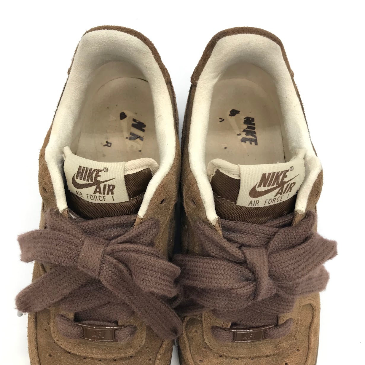 NIKE | ナイキ WMNS AIR FORCE 1 '07 スニーカー FQ8901-259 ブラウン 24.5cm【倉吉店】