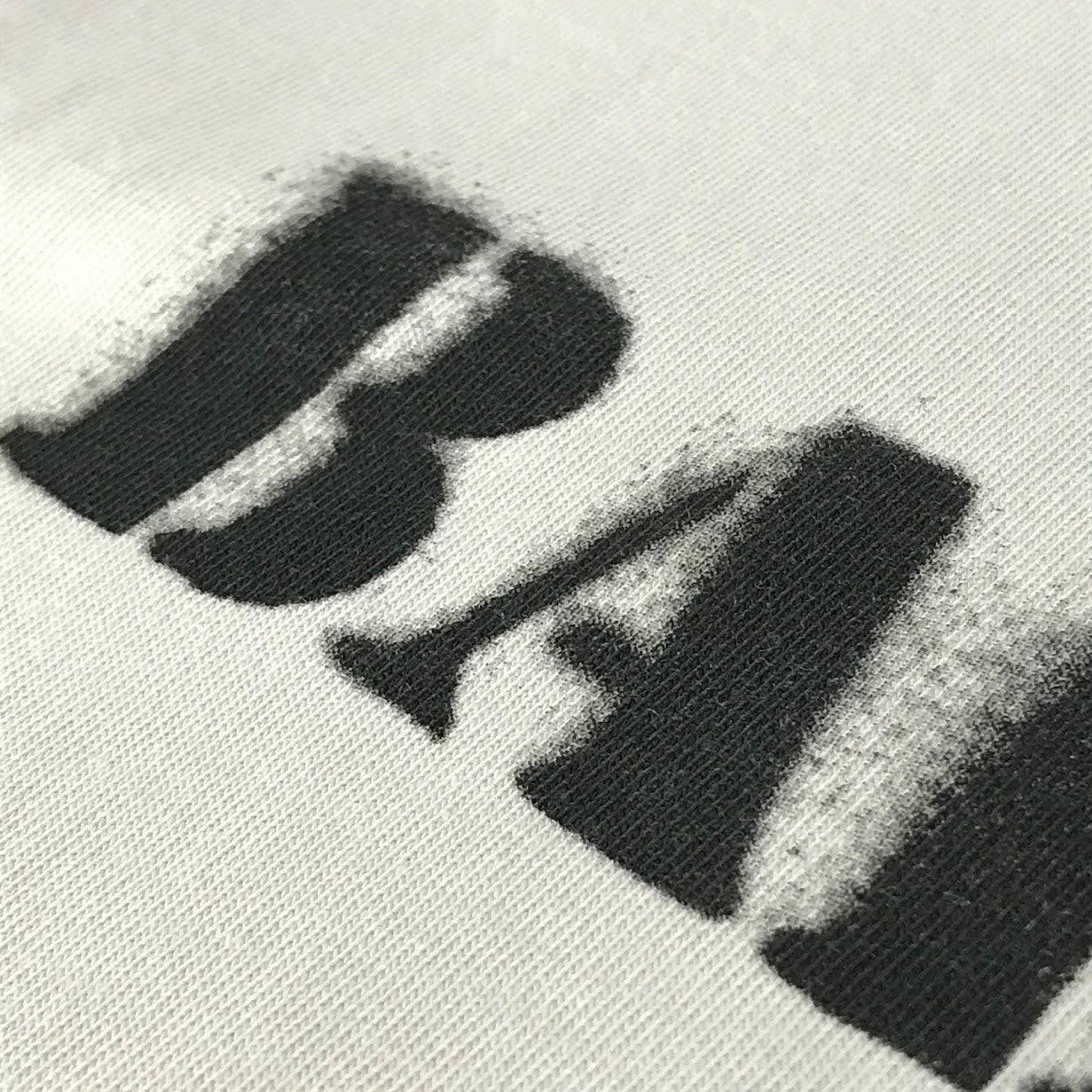 BALENCIAGA | バレンシアガ 24SS STENCIL TYPE ダメージ加工ロゴプリントTシャツ 半袖Ｔシャツ 764235 TQVA3 ベージュ サイズ：S【倉吉店】