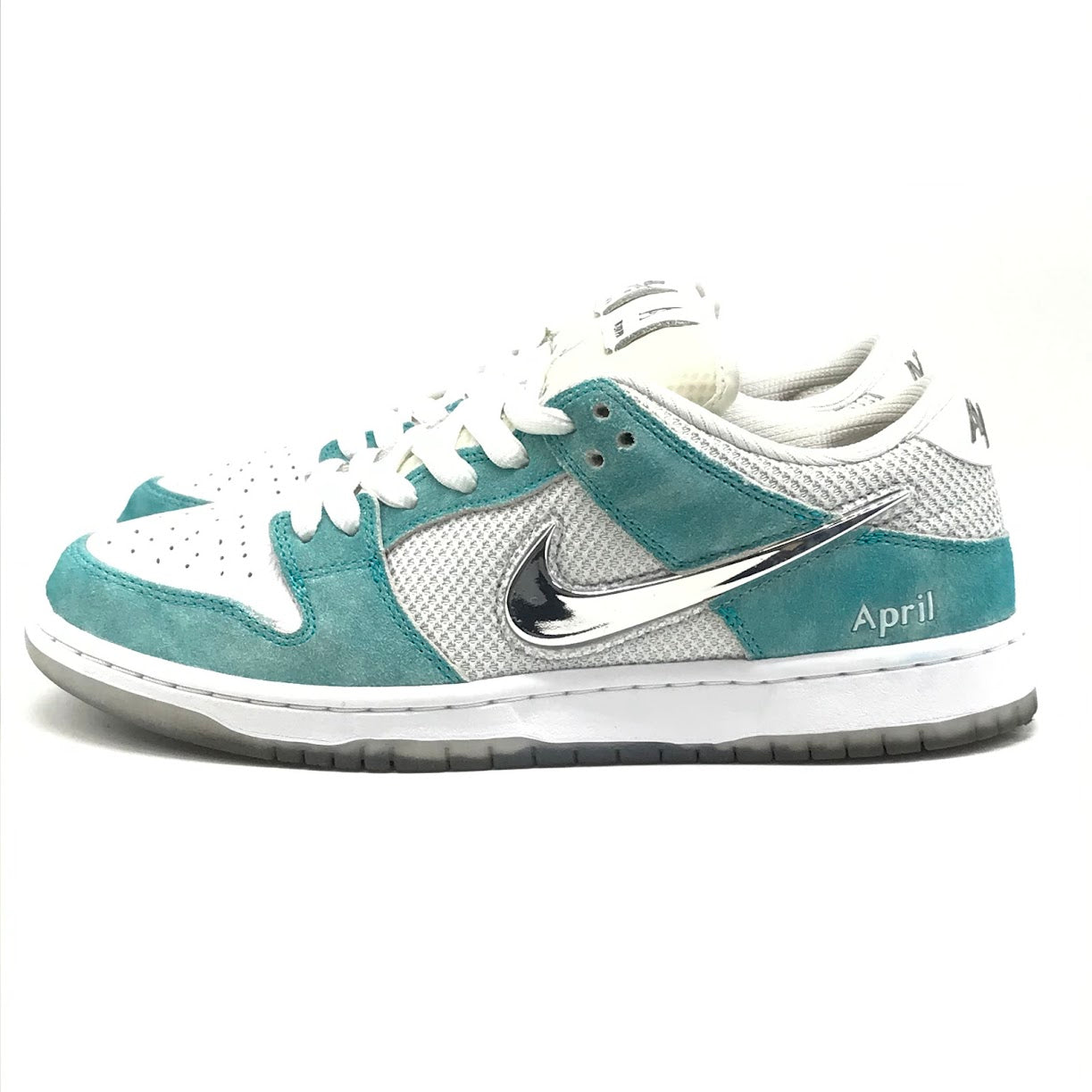 NIKE | ナイキ × ×APRIL SKATEBOARDS(エイプリル スケートボード) SB DUNK LOW PRO QS スニーカー FD2562-400 レーサーブルー/メタリックシルバー 27cm【倉吉店】