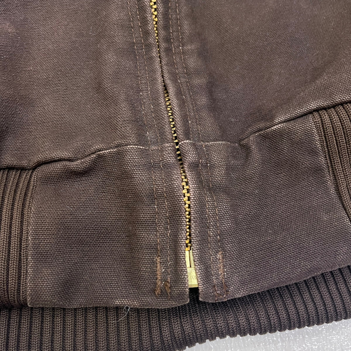 Carhartt | カーハート Loose Fit Washed Duck Insulated Active Jacket その他アウター J130 DKB ブラウン サイズ：M【加古川店】