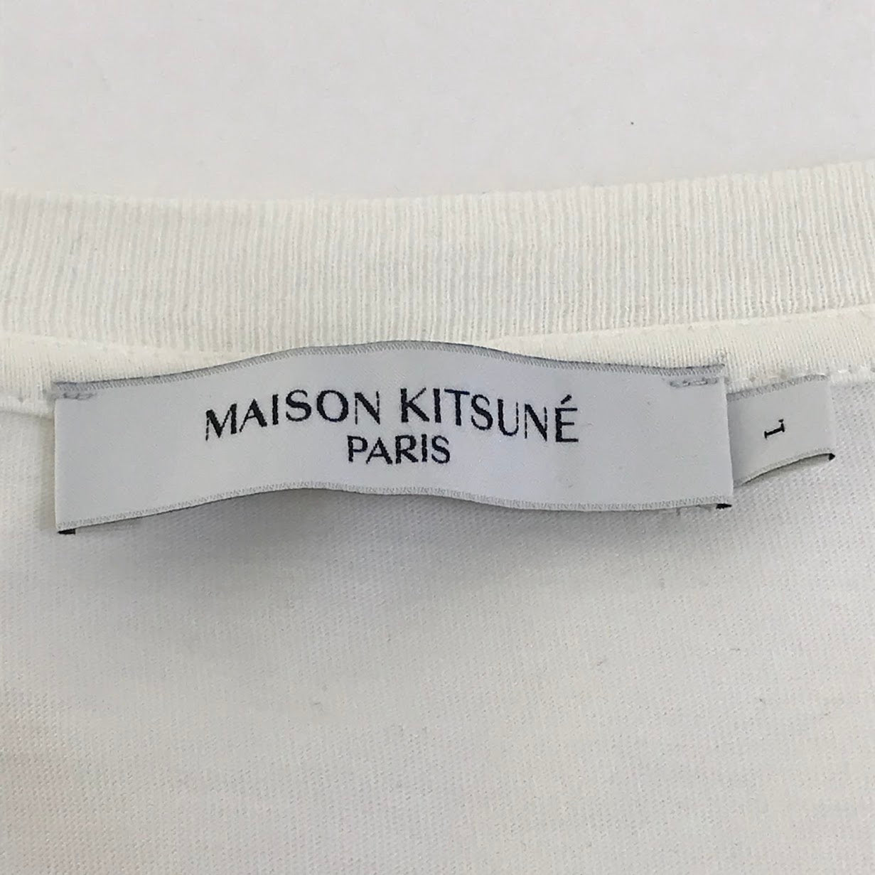 MAISON KITSUNE | メゾンキツネ ダブルフォックスヘッド パッチ クラシック 半袖Ｔシャツ BU00103KJ0008 ホワイト サイズ：L【倉吉店】【代金引換不可・日時指定不可】【ポスト投函】