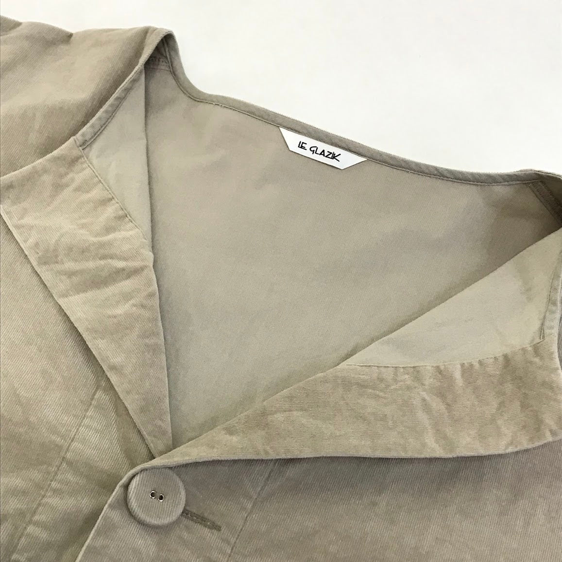 LE GLAZIK | ルグラジック コーデュロイ ノーカラージャケット その他アウター JL-3721 グレー サイズ：36【倉吉店】