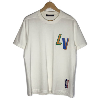 LOUIS VUITTON | ルイ・ヴィトン NBA Back Letter LV T-Shirt 半袖Ｔシャツ RM212M DT3 HLY20W アイボリー サイズ：M【倉吉店】