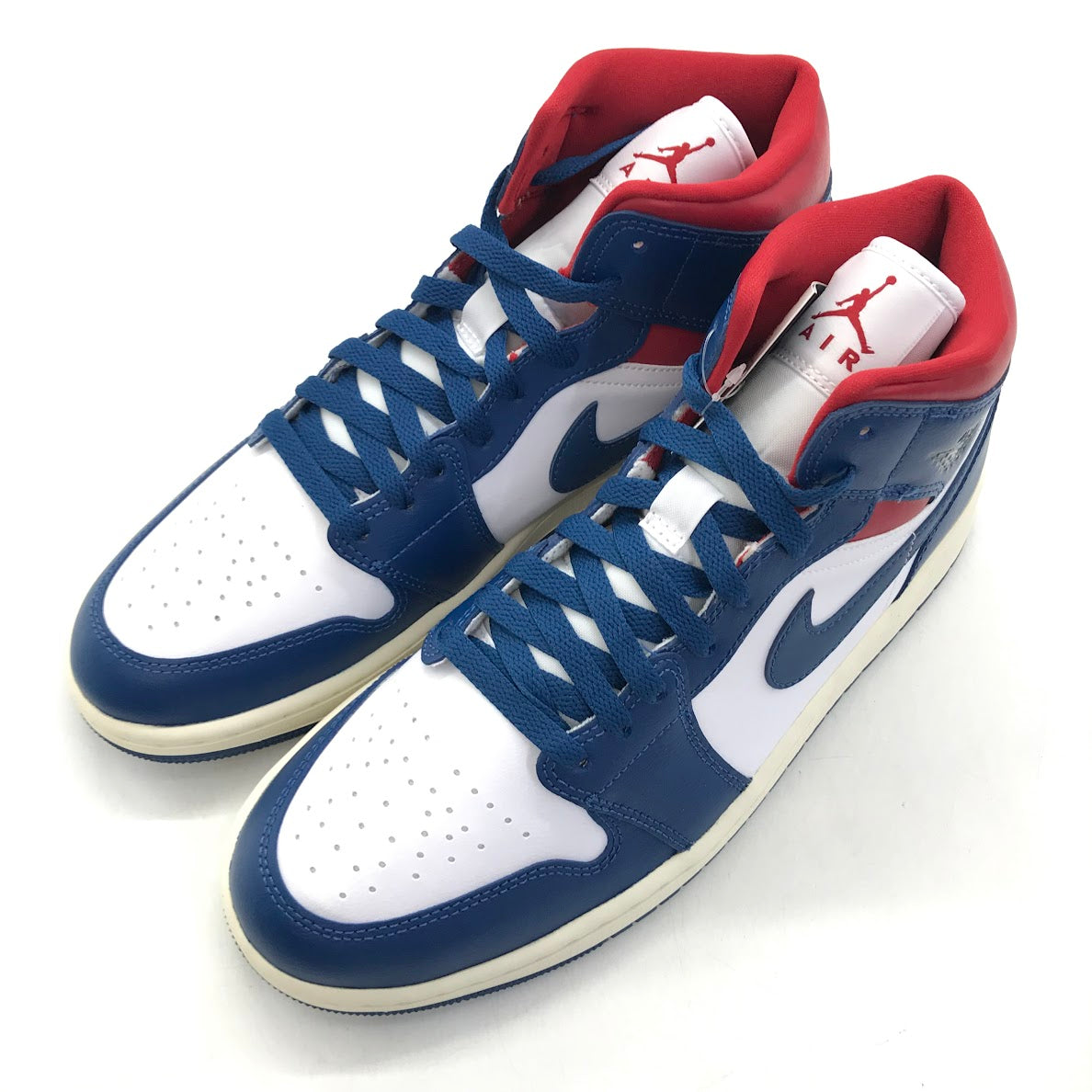 NIKE | ナイキ WMNS AIR JORDAN 1 MID スニーカー BQ6472-146 ホワイト/フレンチブルー/ジムレッド 27.5cm【倉吉店】