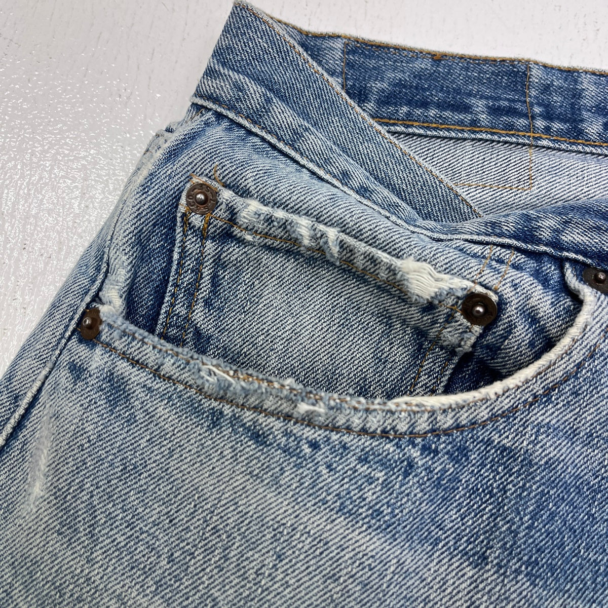 Levi's | リーバイス lot:501 66前期　ポケ裏シングル small e 裏ボタン6 デニムパンツ インディゴ サイズ：42【加古川店】