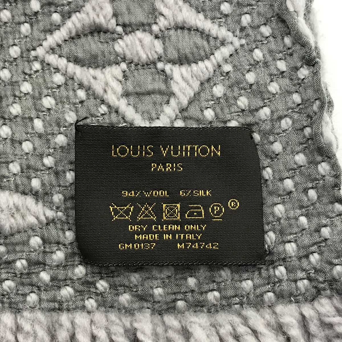 LOUIS VUITTON | ルイ・ヴィトン エシャルプ ロゴマニア/フリンジマフラー マフラー M74742 グレー【倉吉店】