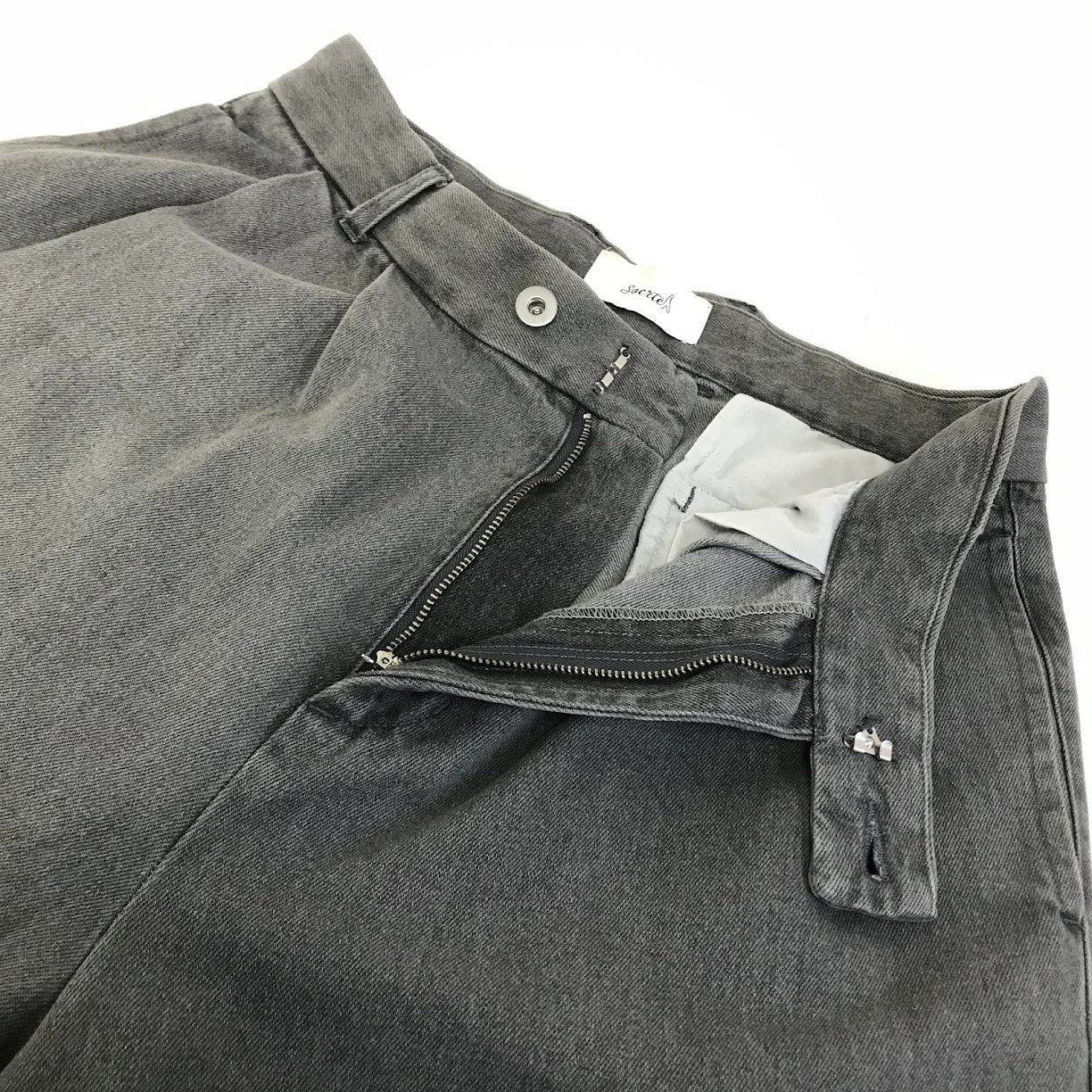 soerte｜ソエルテ　Wide straight/Flare black fade denim デニムパンツ SOSTR0822002 グレー サイズ：2【倉吉店】