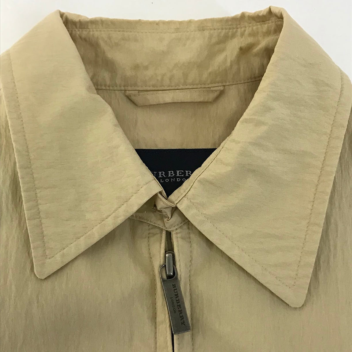 BURBERRY LONDON | バーバリーロンドン ジャケット ジップアップブルゾン スイングトップ BBP47-220-43 ベージュ サイズ：S【倉吉店】