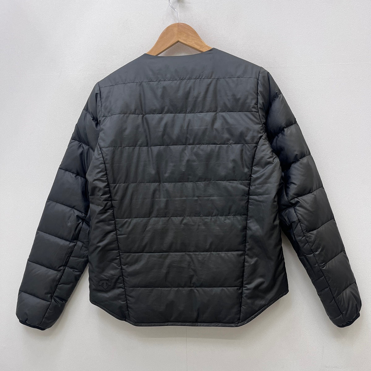 DESCENTE | デサント ダウンジャケット DAMMGC39 ブラック サイズ：S【加古川店】