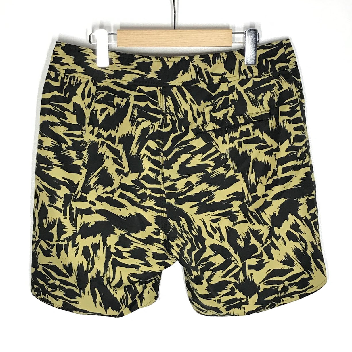 STUSSY | ステューシー ボードショーツ ショートパンツ カモ柄 サイズ：33【倉吉店】【代金引換不可・日時指定不可】【ポスト投函】