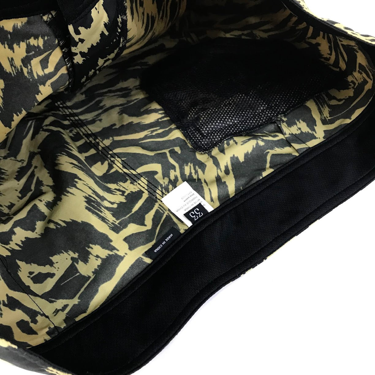 STUSSY | ステューシー ボードショーツ ショートパンツ カモ柄 サイズ：33【倉吉店】【代金引換不可・日時指定不可】【ポスト投函】