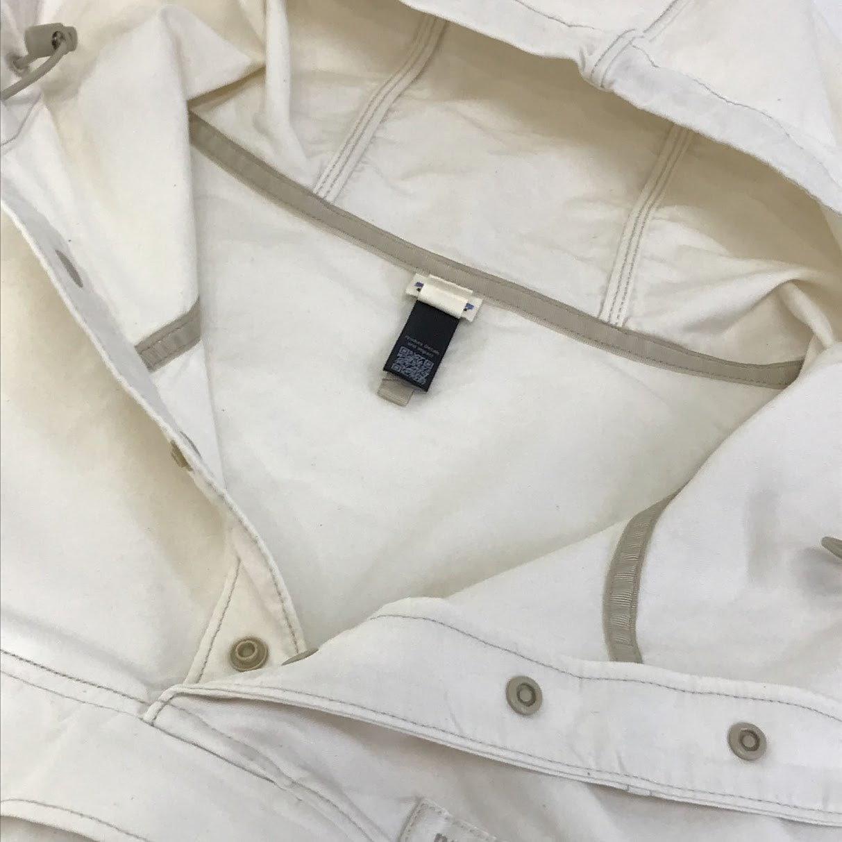 patagonia | パタゴニア Funhoggers Anorak アノラックパーカー その他アウター 20325SP25 生成り サイズ：L【倉吉店】