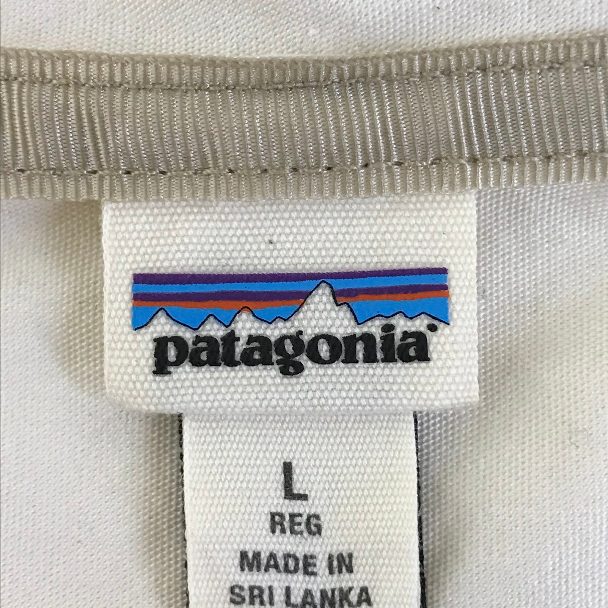 patagonia | パタゴニア Funhoggers Anorak アノラックパーカー その他アウター 20325SP25 生成り サイズ：L【倉吉店】