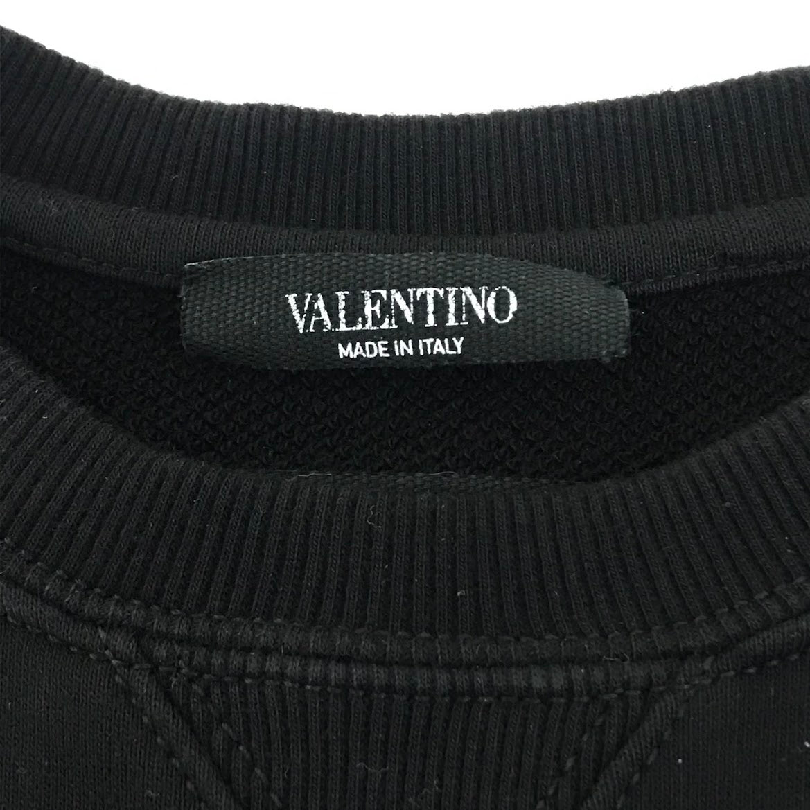 Valentino Garavani | ヴァレンティノ・ガラヴァーニ ロックスタッズ スウェット スウェット QV3MF03U3TGV ブラック サイズ：L【倉吉店】