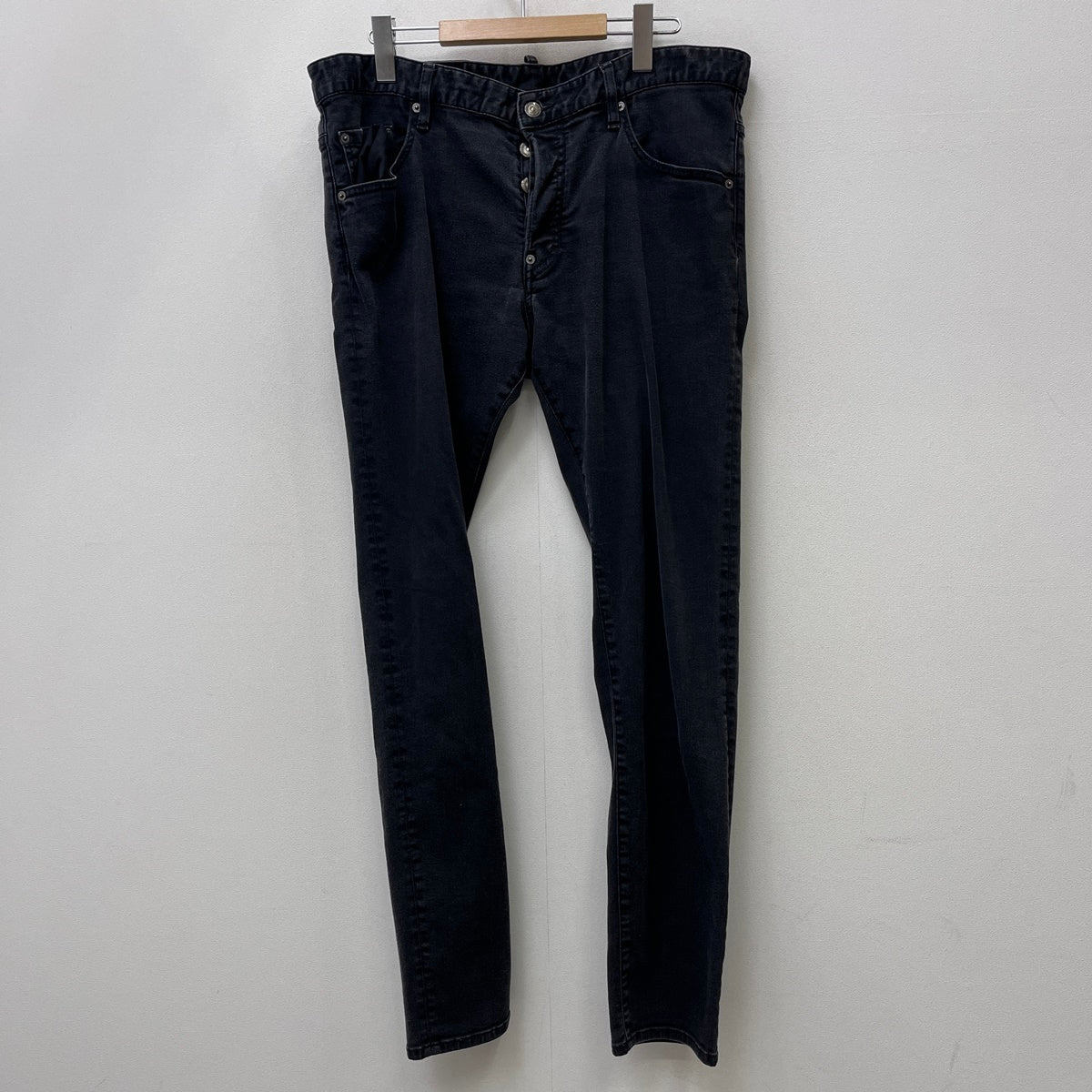 DSQUARED2 | ディースクエアード BLACK BULL SKATER JEAN デニムパンツ S74LB1282 ブラック サイズ：54【加古川店】