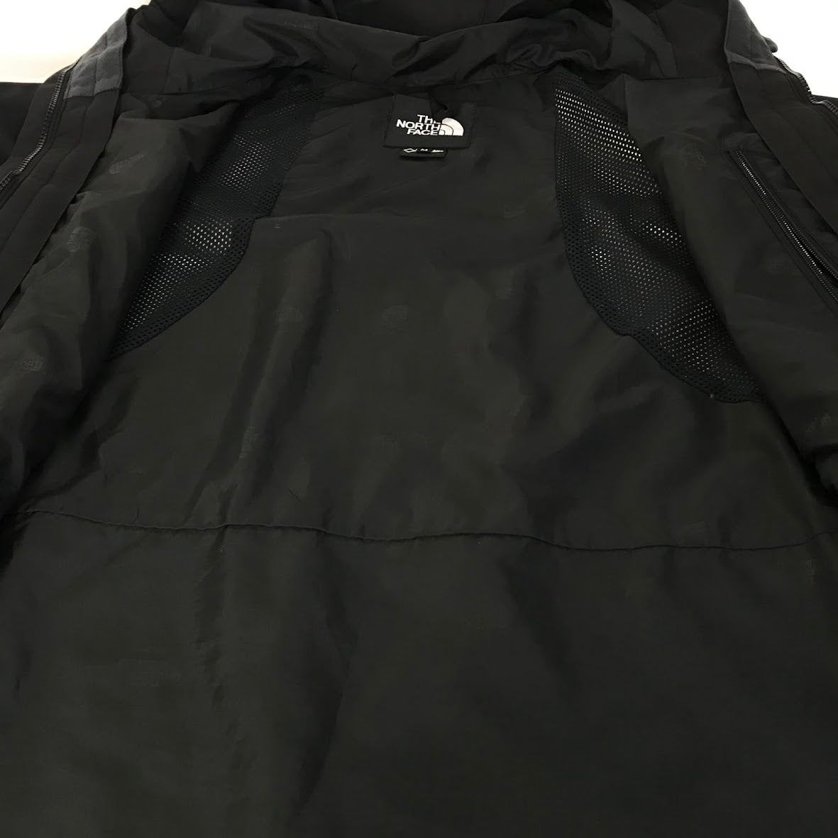 THE NORTH FACE | ザ・ノースフェイス Mountain Explorer Parka マウンテンエクスプローラーパーカ マウンテンパーカー NP11543 ブラック サイズ：M【倉吉店】