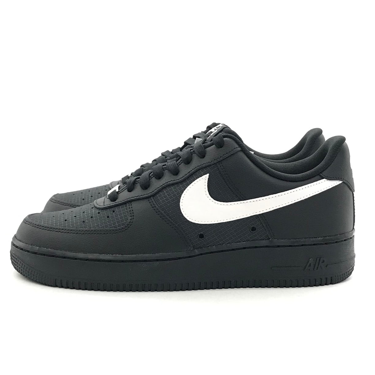 NIKE | ナイキ AIR FORCE 1 ’07 LV8 TECH スニーカー IR0952-001 ブラック 28cm【倉吉店】