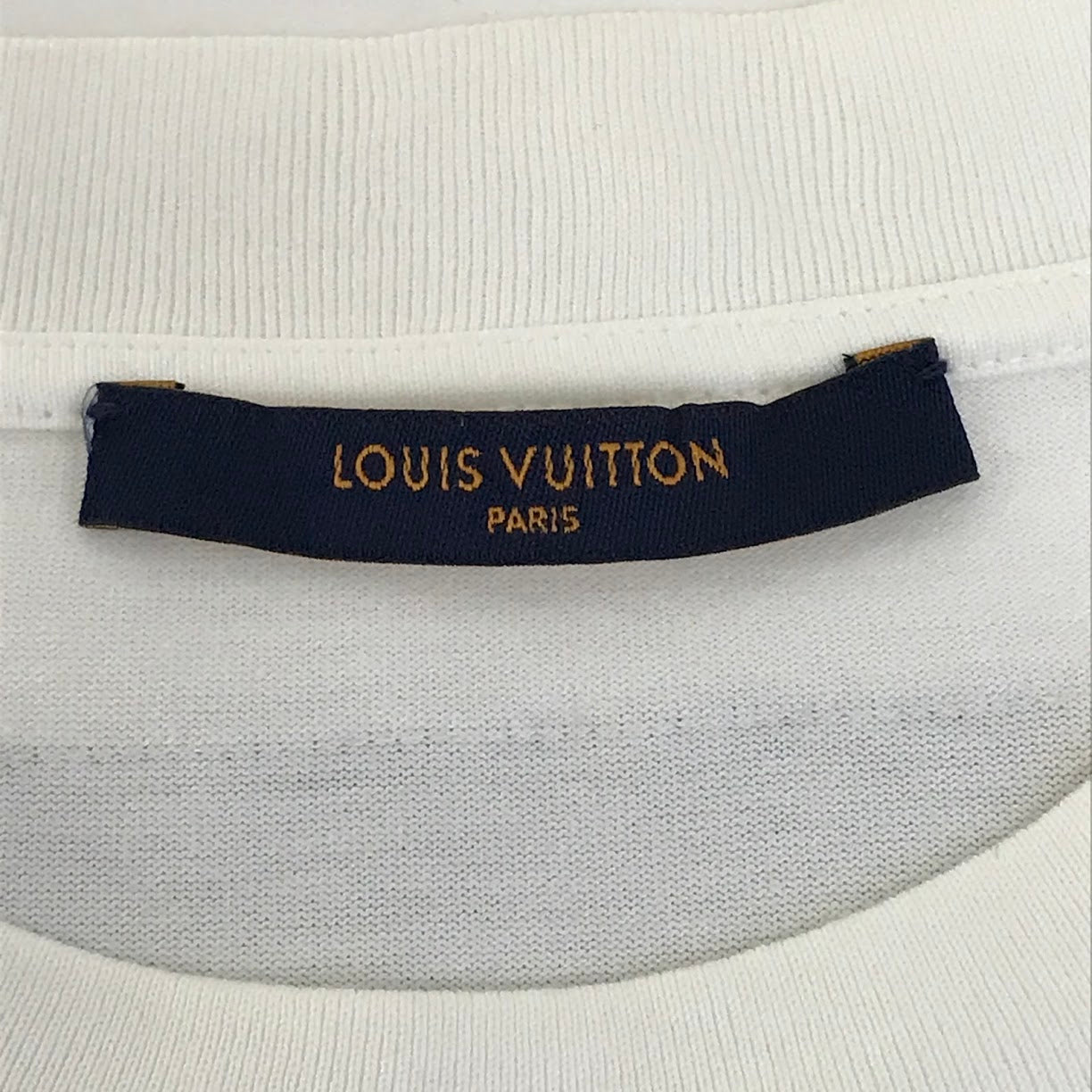 LOUIS VUITTON | ルイ・ヴィトン LV マルチカラーモノグラム 半袖Ｔシャツ RM202M NPG HJY01W ホワイト サイズ：XL【倉吉店】