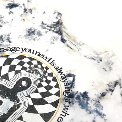 LIBERAIDERS | リベレイダース BE HERE NOW TIE-DYE TEE destination unknown タイダイ柄 半袖Ｔシャツ ホワイト×ブルー サイズ：XL【倉吉店】【代金引換不可・日時指定不可】【ポスト投函】