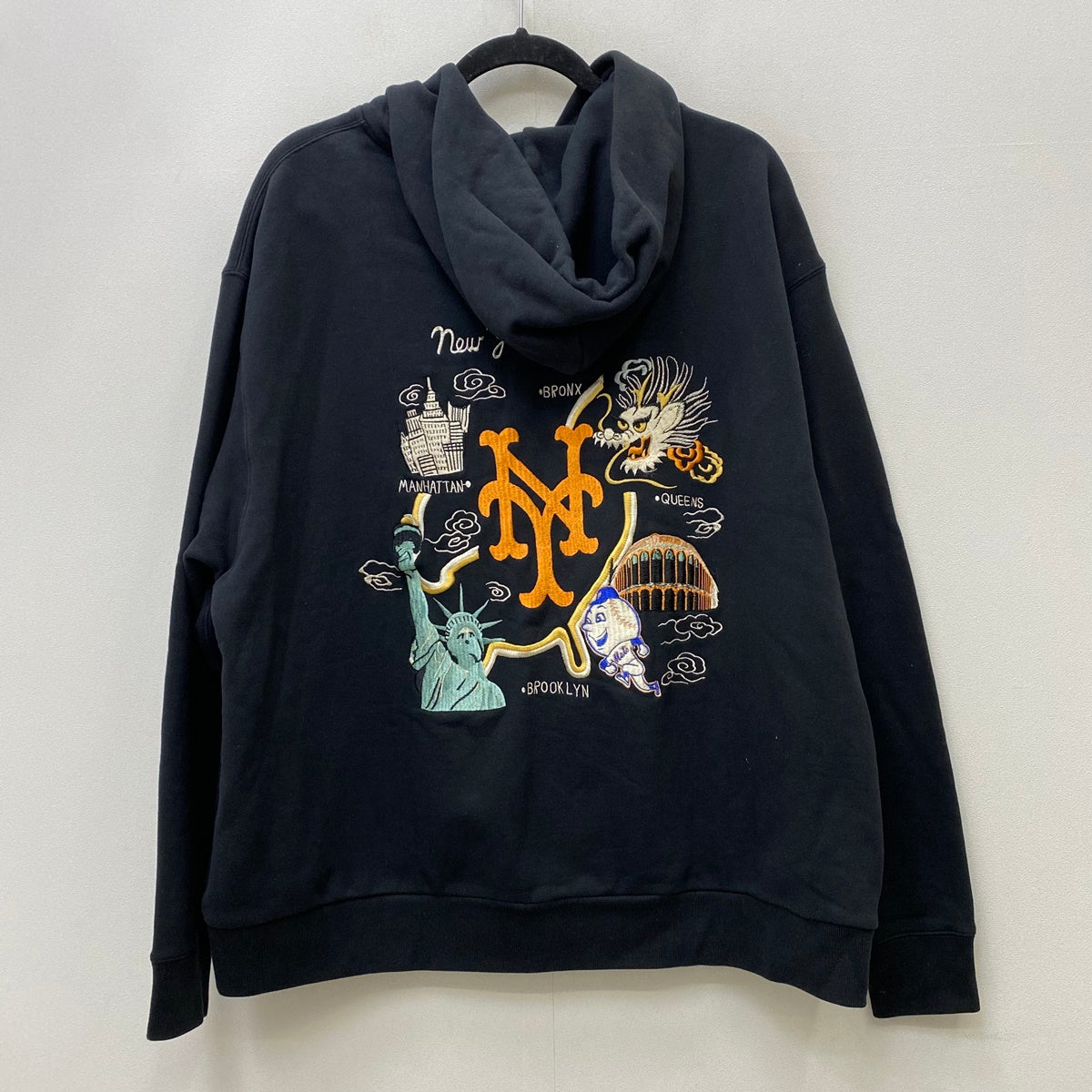 BEAMS | ビームス ×テーラー東洋 MLB NYメッツジップパーカー パーカー 11-13-2428-086 ブラック サイズ：L【加古川店】