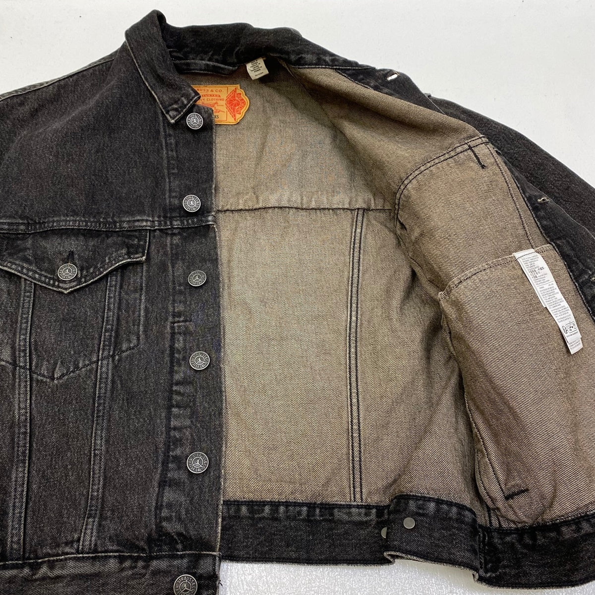 Levi's | リーバイス × JORDAN BRAND Type III Trucker Jacket デニム PC9-005FC-0000 ブラック サイズ：XS【加古川店】