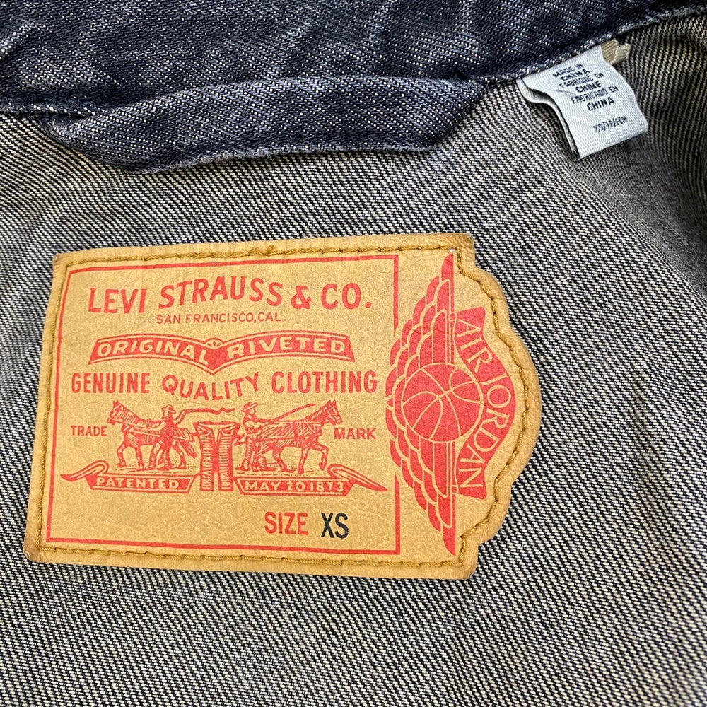 Levi's | リーバイス × JORDAN BRAND Type III Trucker Jacket デニム PC9-005FC-0000 ブラック サイズ：XS【加古川店】