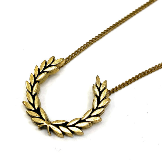 FRED PERRY | フレッドペリー ﾛｰﾚﾙﾘｰｽ ネックレス ゴールド【加古川店】