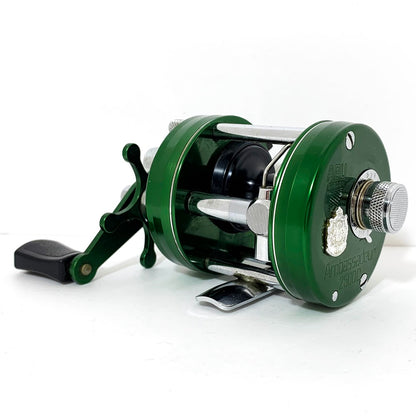 【フィッシング/釣り/釣具/リール】 【ベイトリール/右ハンドル】AbuGarcia | アブガルシア アンバサダー 2500C【加古川店】