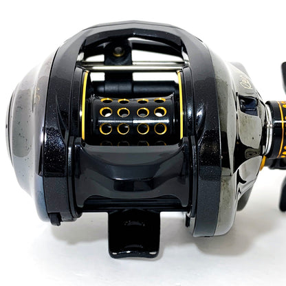 【フィッシング/釣り/釣具/リール】 【ベイトリール/右ハンドル】AbuGarcia | アブガルシア レボブラック10 カスタムハンドル（純正なし）【加古川店】