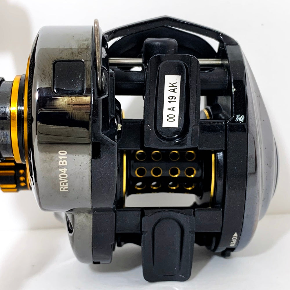 【フィッシング/釣り/釣具/リール】 【ベイトリール/右ハンドル】AbuGarcia | アブガルシア レボブラック10 カスタムハンドル（純正なし）【加古川店】