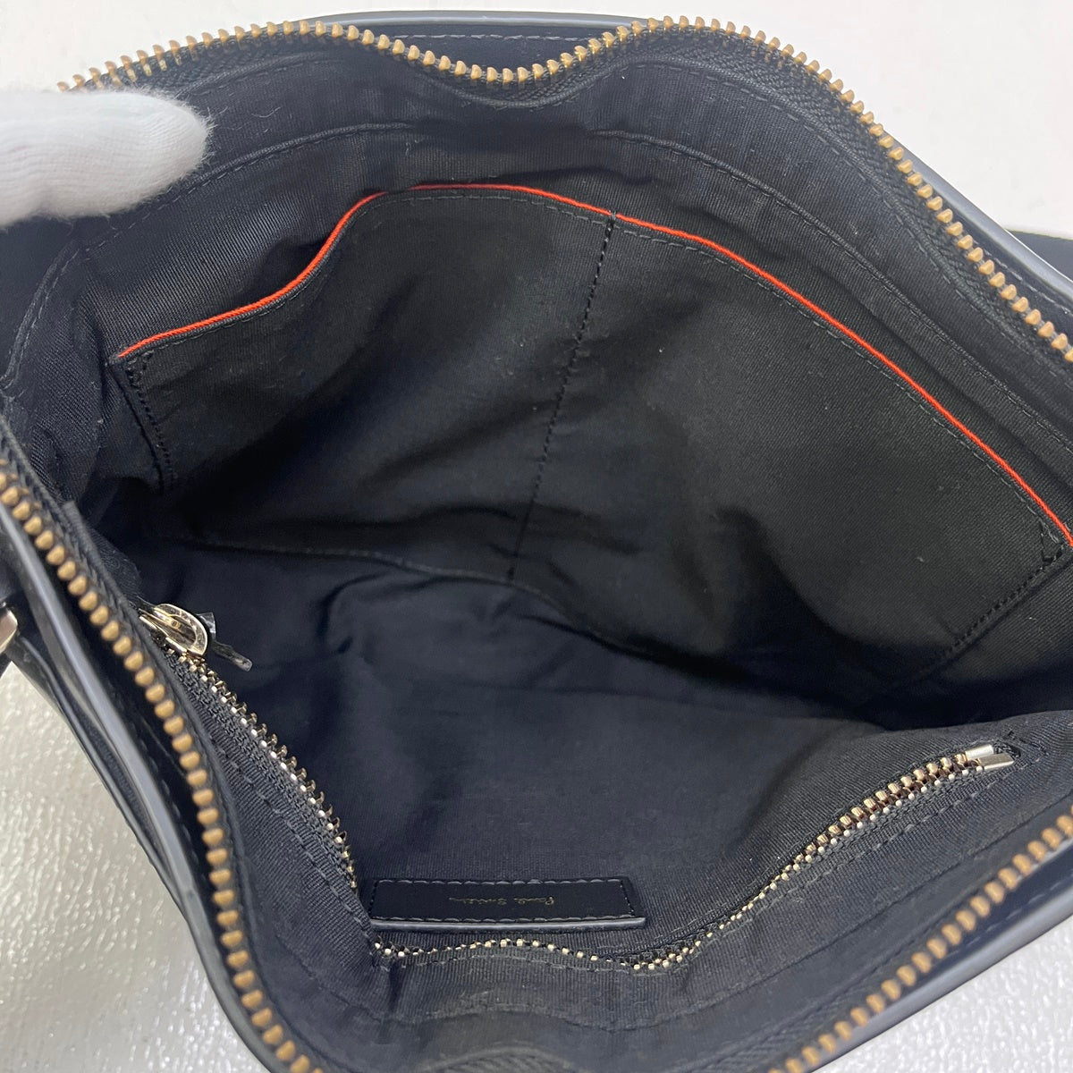 Paul Smith | ポール・スミス ストライプインセット ショルダーバッグ / サコッシュ その他バッグ 883712 N232 ブラック【加古川店】