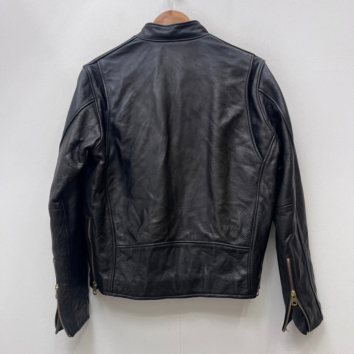 BEAMS + | ビームスプラス レザー 11-18-1360-343 ブラック サイズ：S【加古川店】