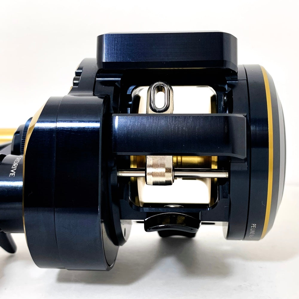 【フィッシング/釣り/釣具/リール】 【ベイトリール/右ハンドル】Daiwa | ダイワ 21ソルティガIC 100H-DH【加古川店】