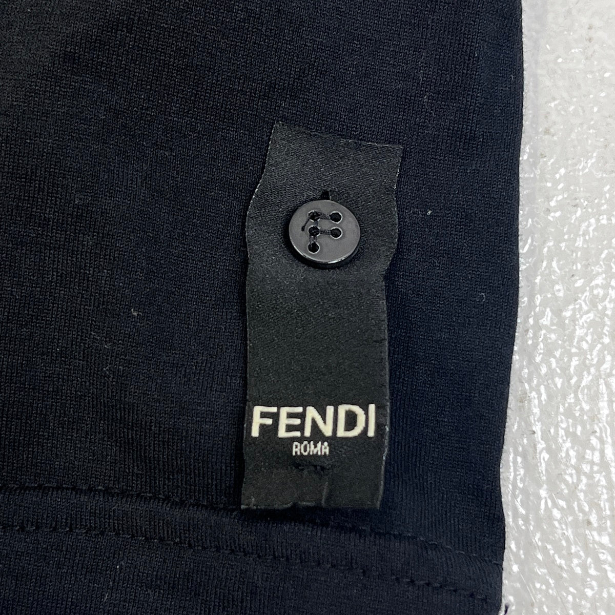 FENDI | フェンディ FF Logo Embroidered Tee 半袖Ｔシャツ ブラック サイズ：L【加古川店】