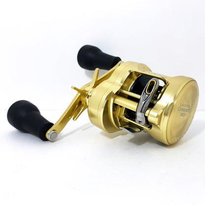 【フィッシング/釣り/釣具/リール】 【ベイトリール/右ハンドル】SHIMANO | シマノ 23カルカッタコンクエストMD 300XGLH【加古川店】